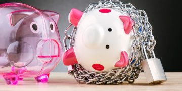 Is Your Emergency Fund Ready? A 2025 Checklist for 6 Months of Expenses - Cover Image